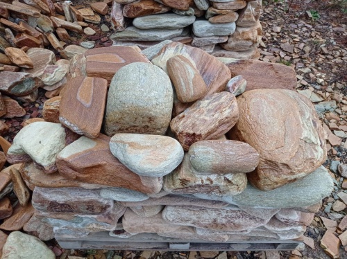 Златолит жёлтый, жёлто-зелёный глыбки и валуны для ланшафтного дизайна купить в Челябинске