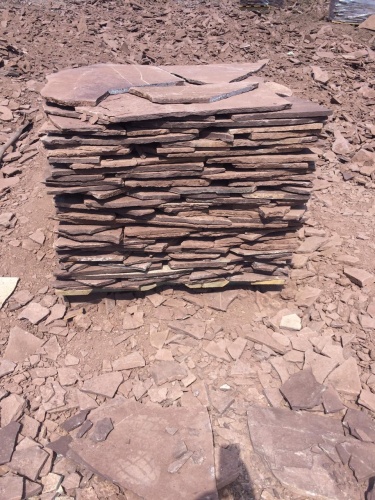 Плитняк лемезит бордовый для цоколя 1,5-2 см купить в Челябинске