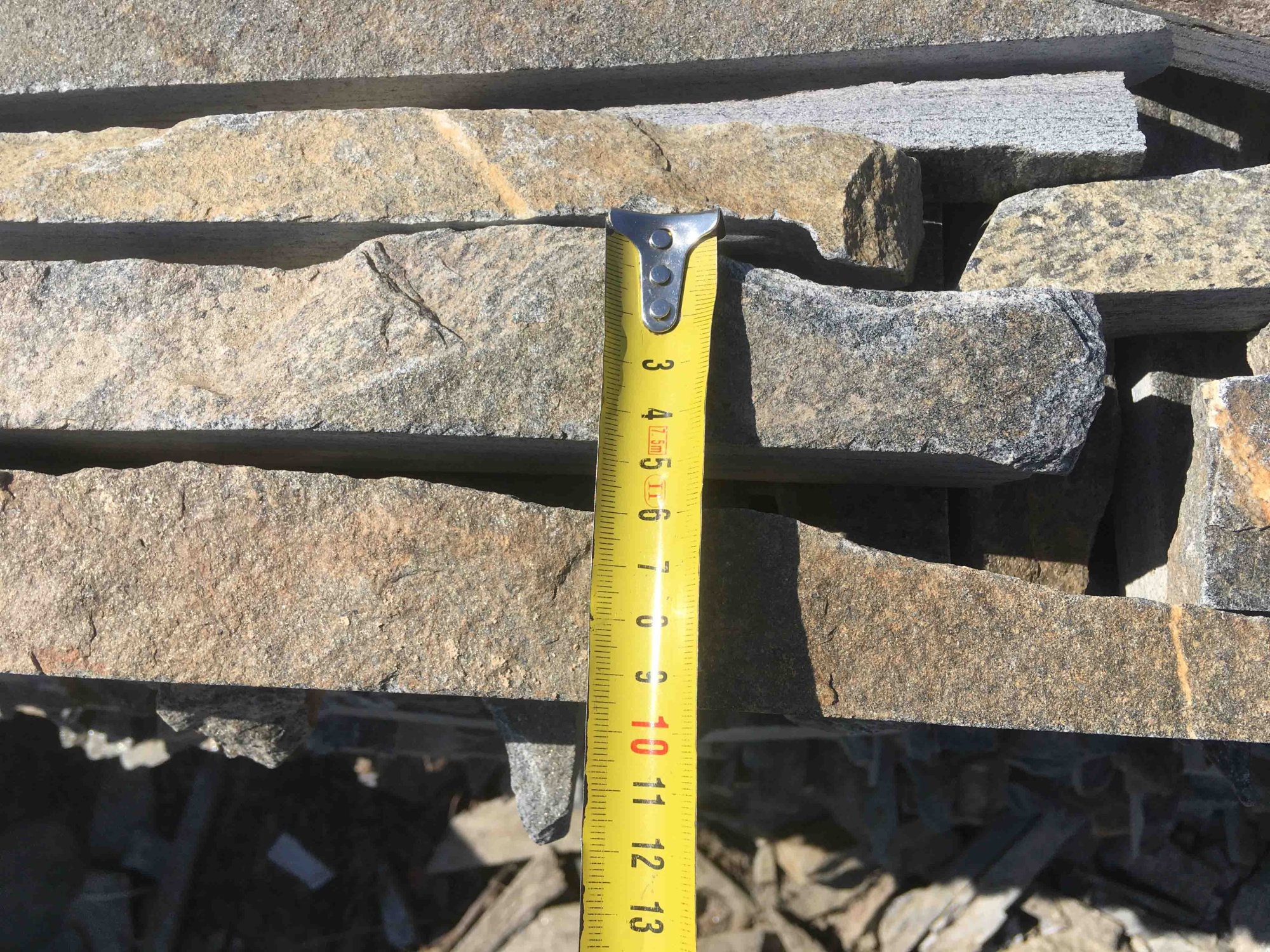 Горбушка златолит мультиколор для облицовки купить в Челябинске