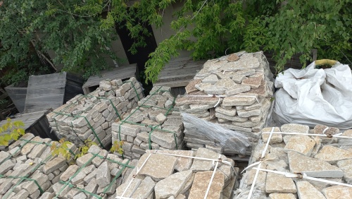 Гранитный плитняк галтованный для парковки купить в Челябинске