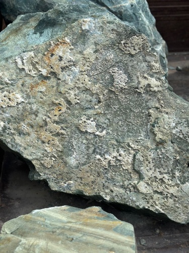 Ландшафтные глыбы зелёные 200-500 килограмм купить в Челябинске