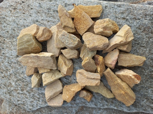 Златолит жёлтый декоративная каменная крошка купить в Челябинске